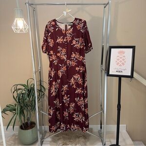 Alexia Admor size 12 burgundy floral button front ruched sleeves midi dress